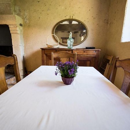 Holiday Home Le Vaugarnier Couture-sur-Loir Exteriér fotografie
